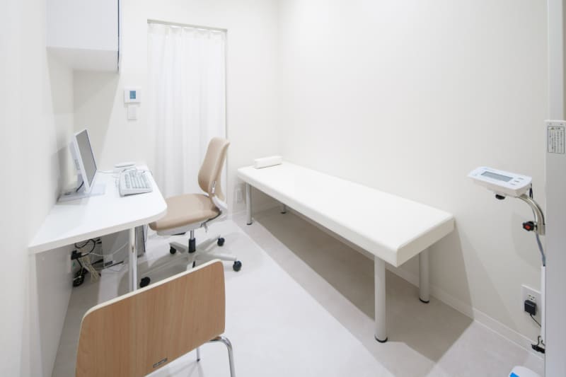 診察室2